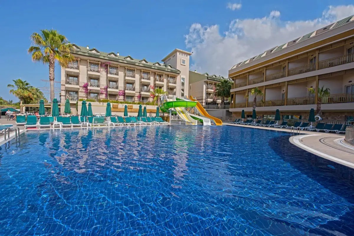 CAN GARDEN RESORT