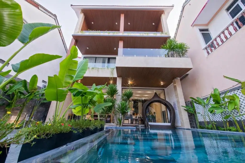 KHONG CAM GARDEN VILLAS