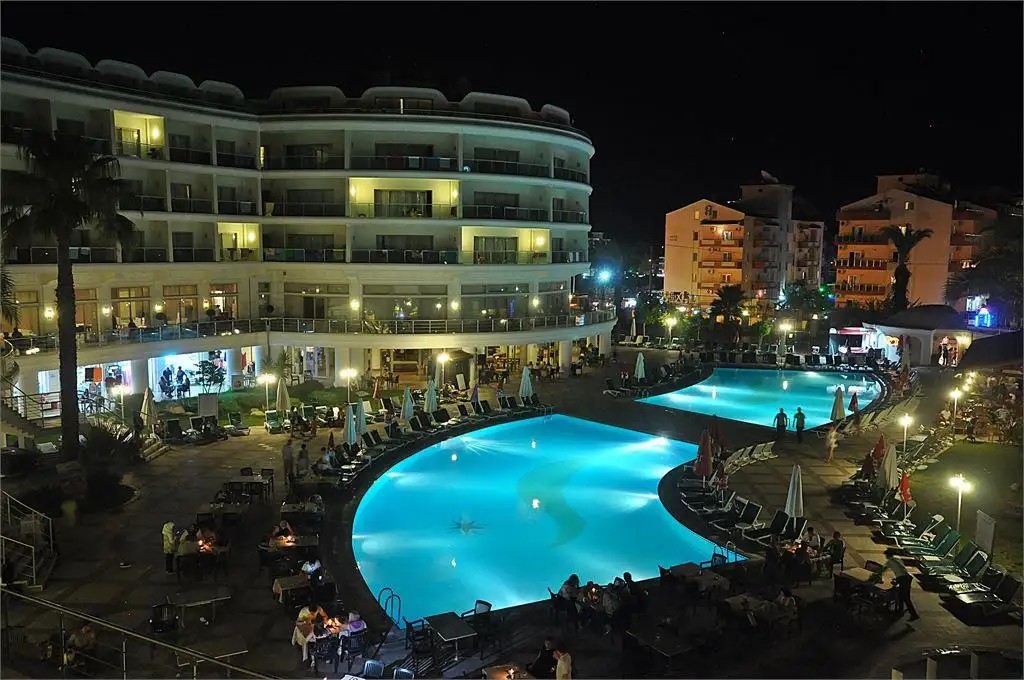 PINETA PARK DELUXE