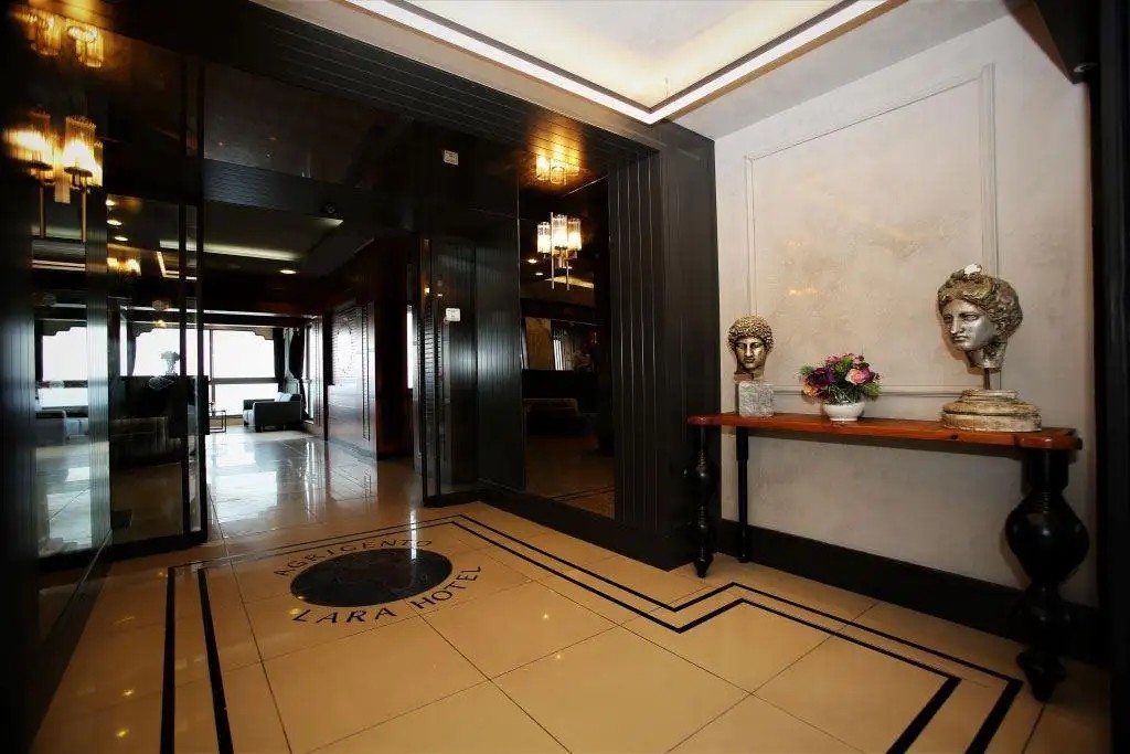 LARA HOTEL
