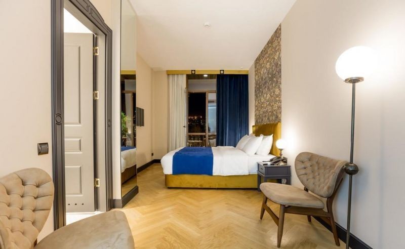 dry bridge suite