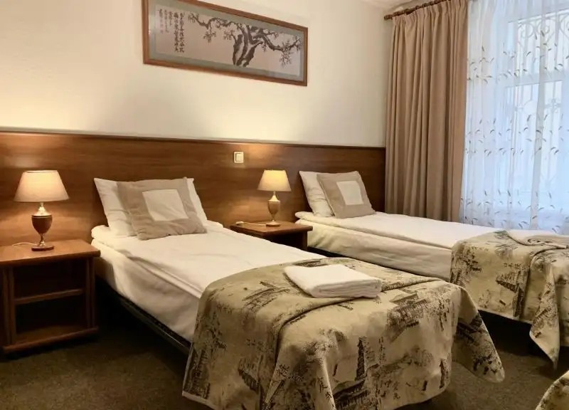 КРАСНЫЙ ТЕРЕМ