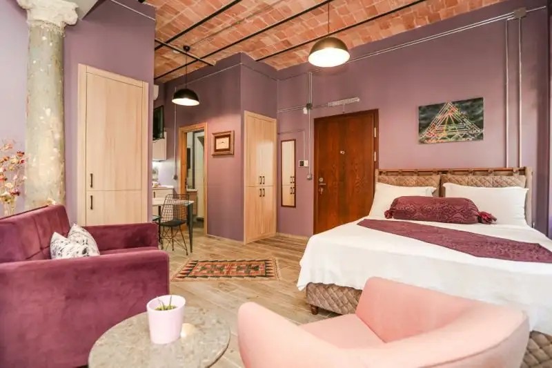 NO 8 GALATA