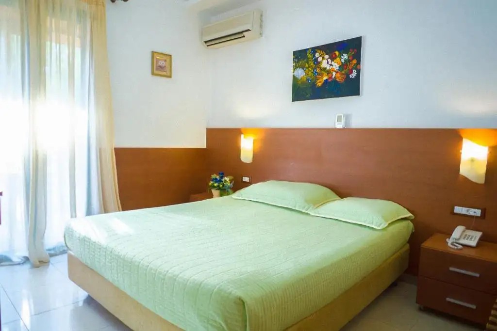 MARIAMARE APARTMENTS (EX. BELLA VISTA APT STALIS)