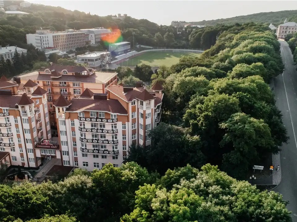 СЛАВЯНОВСКИЙ ИСТОК