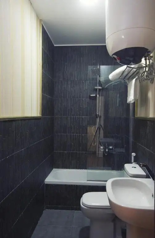 TAHRIR PLAZA SUITES