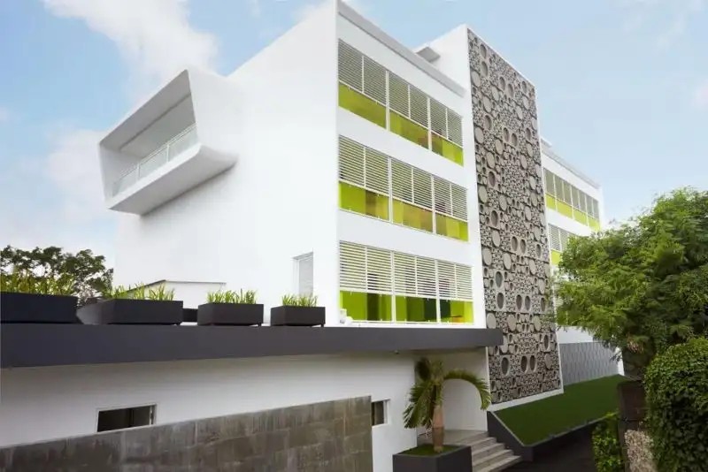 LUNA2 STUDIOS