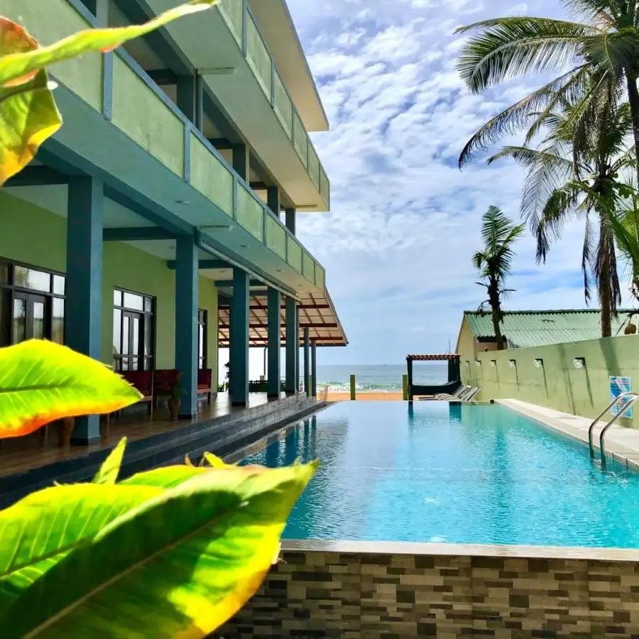 SERENADE BEACH HOTEL