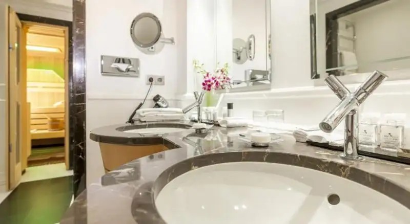 DORINT MAISON MESSMER