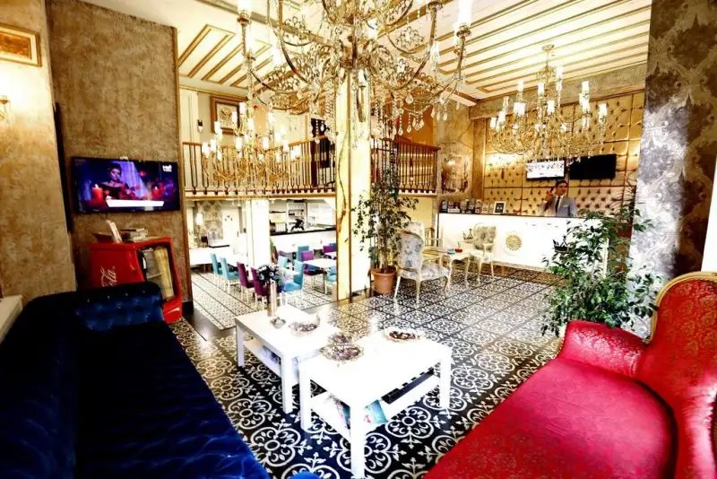 DIAMOND ROYAL HOTEL