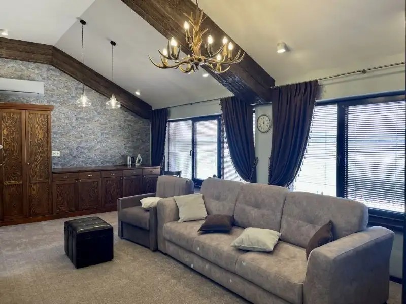SALOON WESTERN