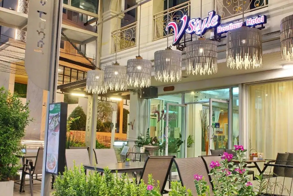 V STYLE BOUTIQUE