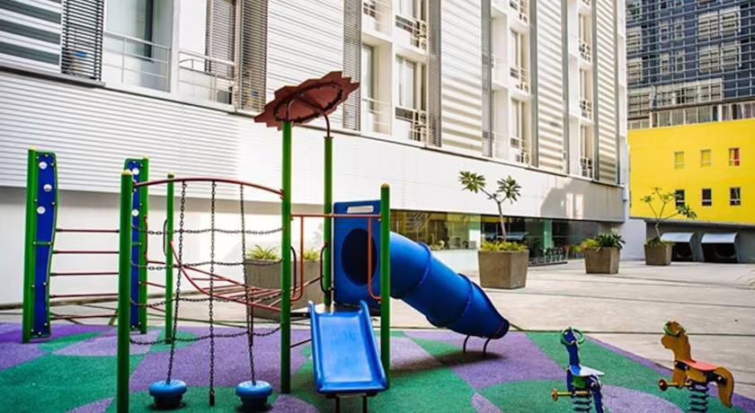 IBIS STYLES FRASER BUSINESS PARK