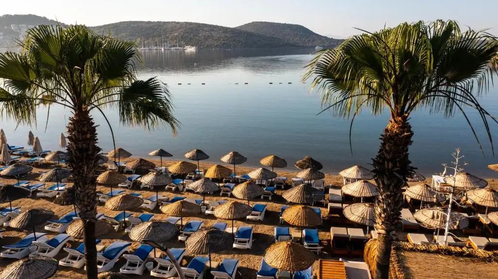 COSTA BITEZHAN HOTEL