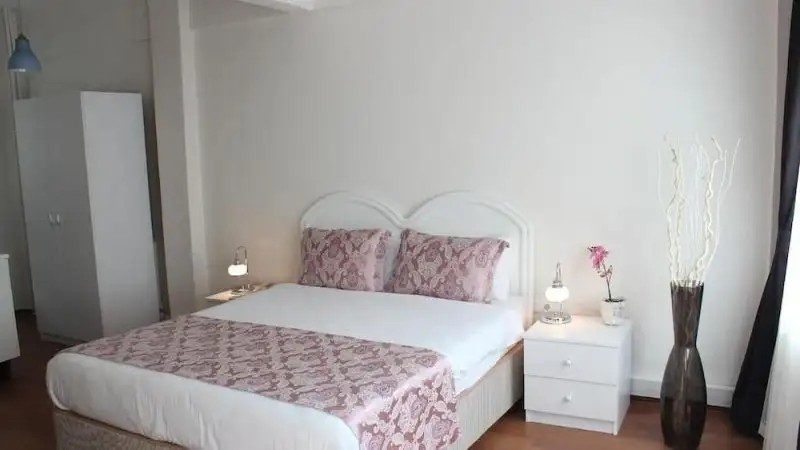 BASILICA GUESTHOUSE