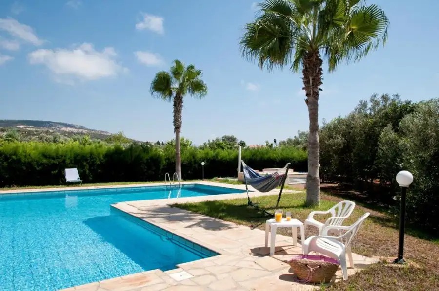 AMALTHIA VILLAS