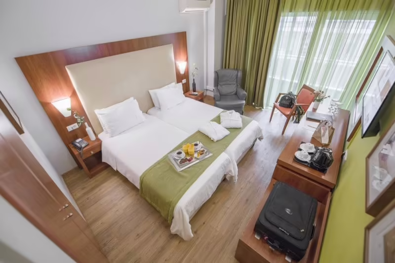 POLIS GRAND