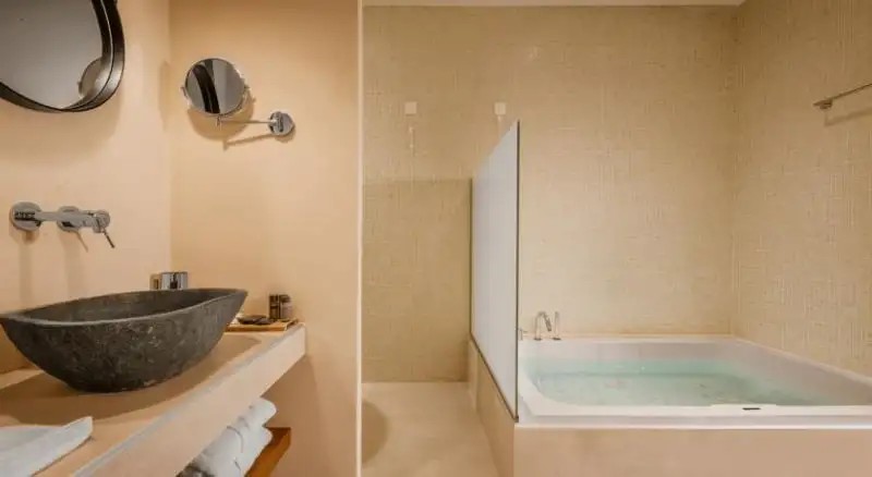 OCEANIS BEACH & SPA RESORT