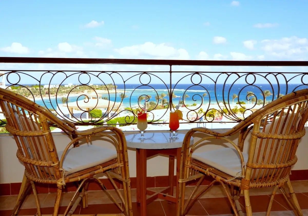 ROYAL BRAYKA BEACH RESORT