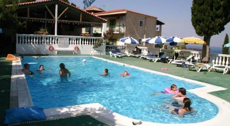ANDROMACHES HOLIDAY APARTMENTS