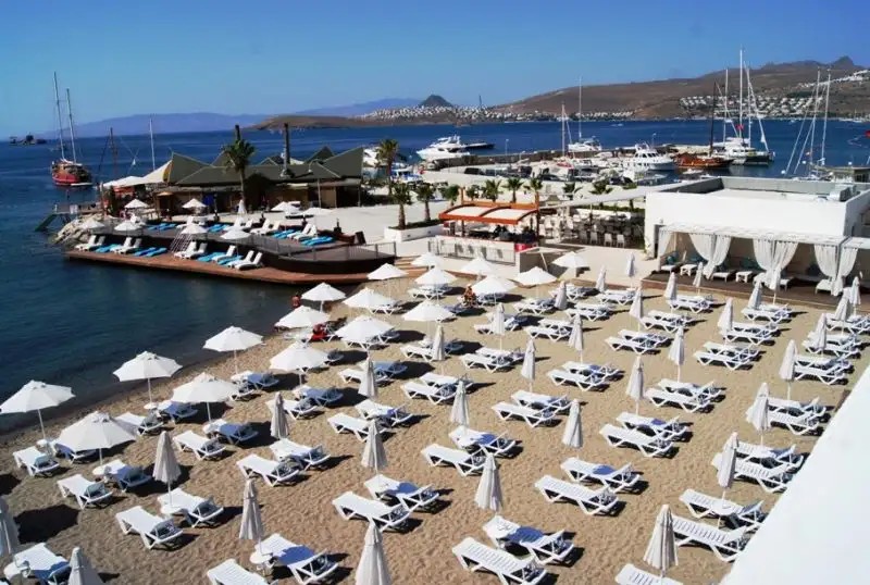 LUGGA DELUXE BOUTIQUE HOTEL & BEACH