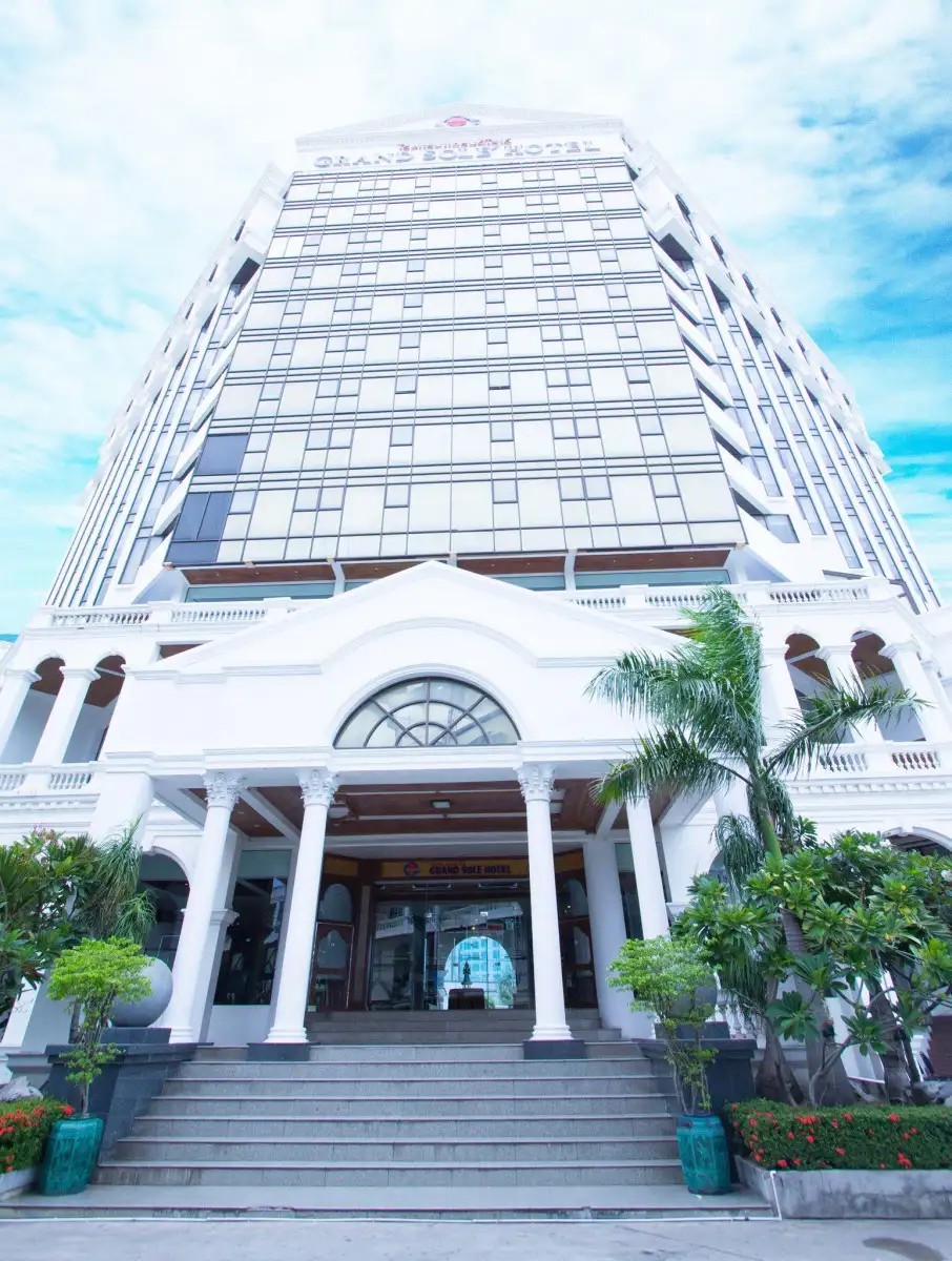 GRAND SOLE HOTEL