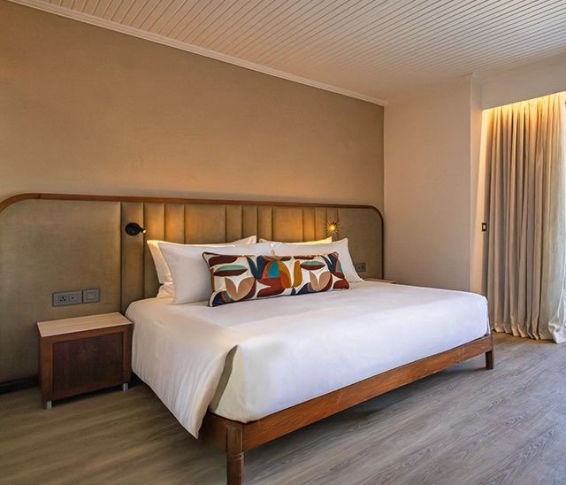 tropical ground floor honeymoon deal