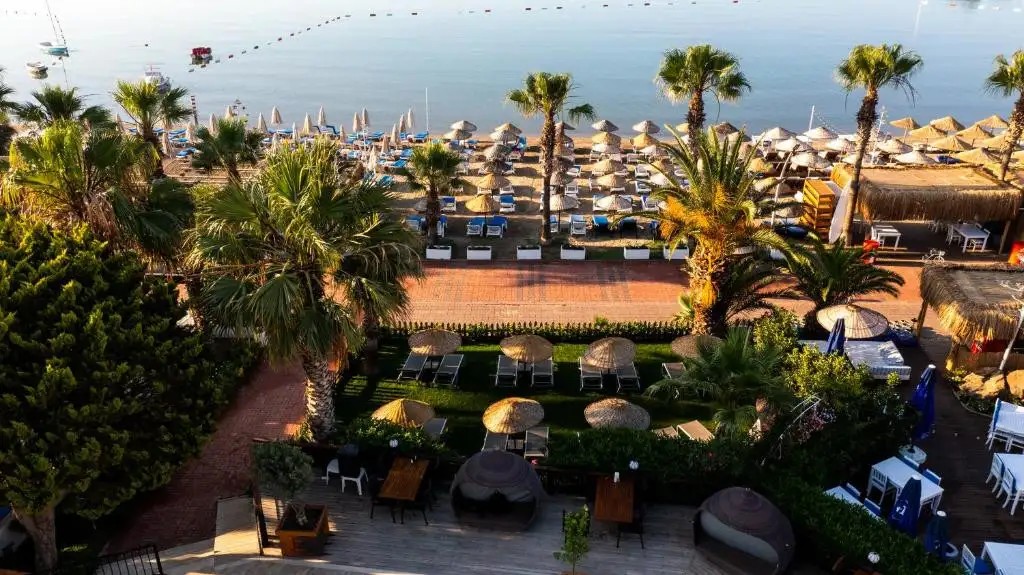 COSTA BITEZHAN HOTEL
