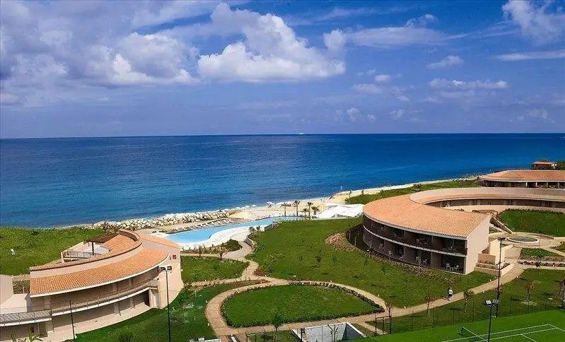 CAPOVATICANO RESORT THALASSO & SPA