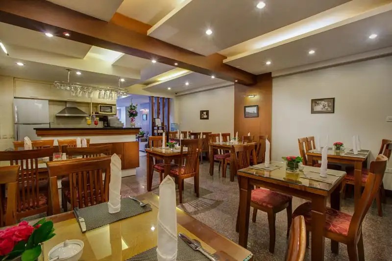 ELIANA RUBY HOTEL & TRAVEL (EX. LA STORIA RUBY)