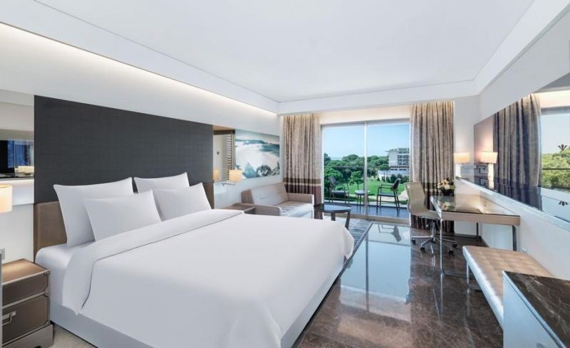 deluxe sea view