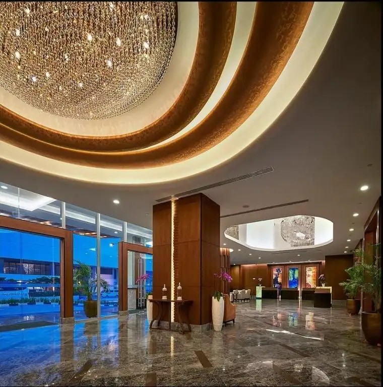 THE WEMBLEY A ST GILES HOTEL