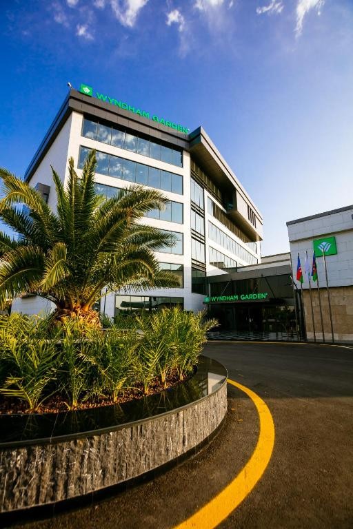 WYNDHAM GARDEN BAKU