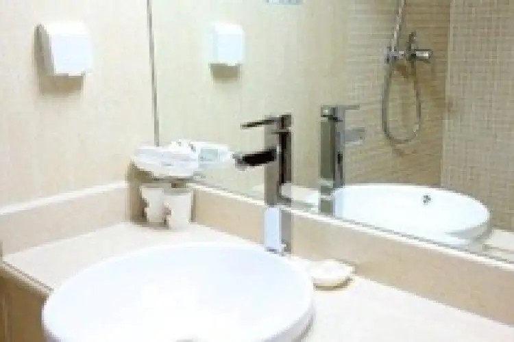 SHINDOM INN JIANGUOMEN