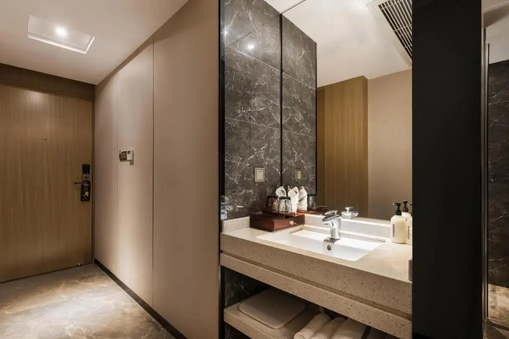 PACO HOTEL (GUANGZHOU TIANHEBEI TIANPINGJIA METRO)