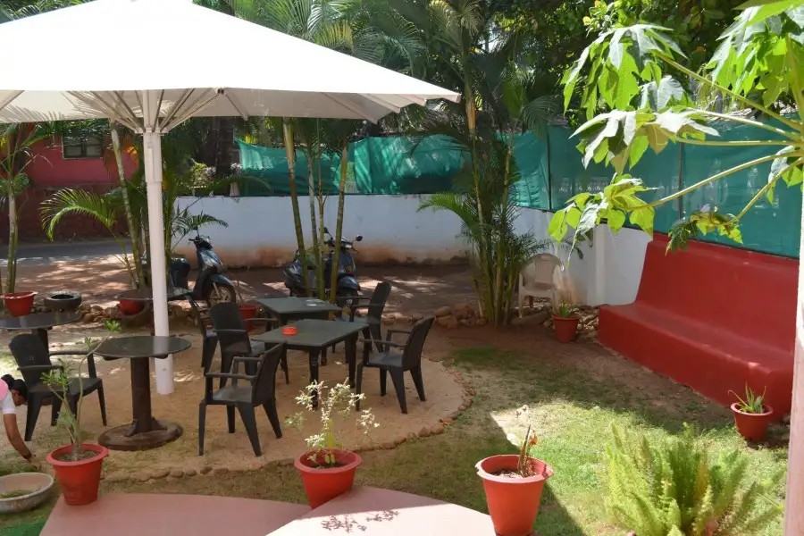 PEBBLES RESORT