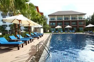 CASUARINA JOMTIEN