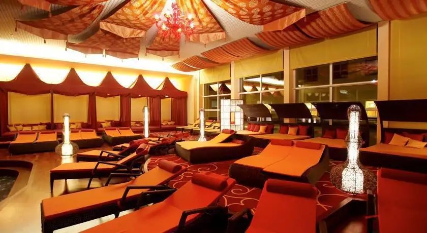 EUROTHERMENRESORT & HOTEL ROYAL