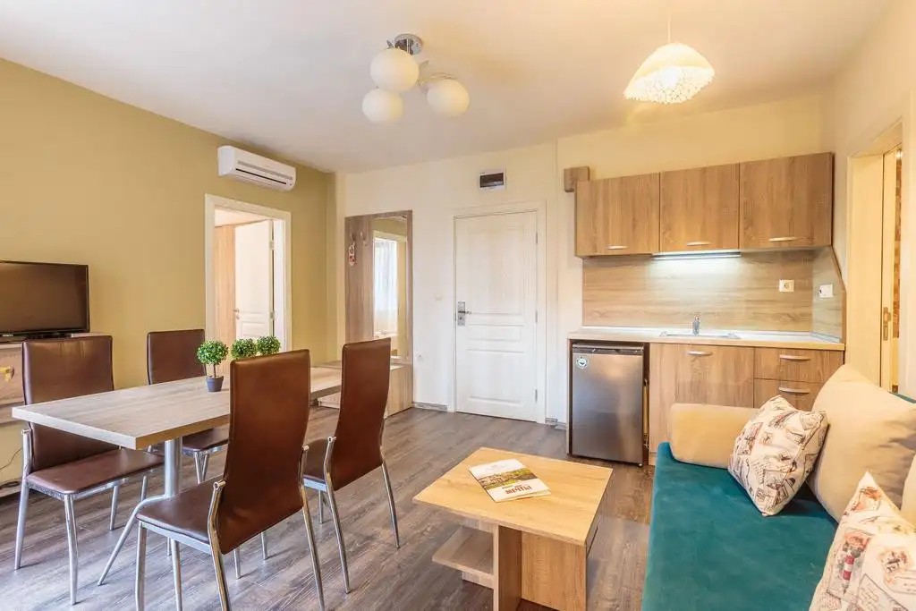 TARSIS CLUB & SPA APT