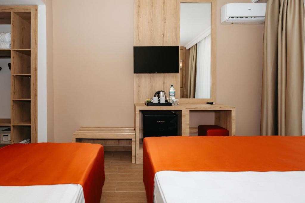 TOLENZA HOTELS