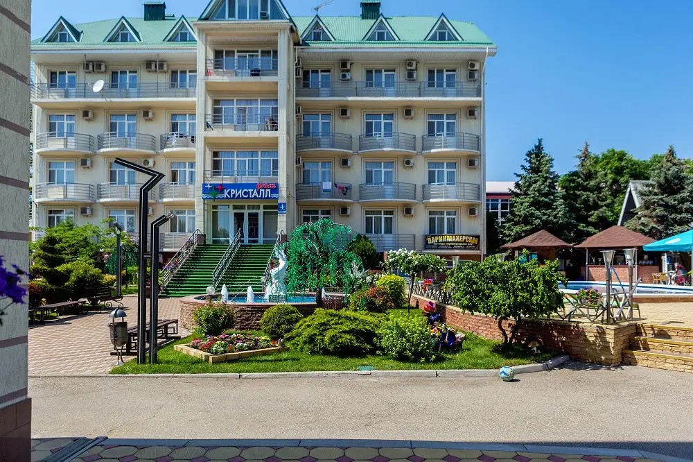 КРИСТАЛЛ УЮТ ПАНСИОНАТ