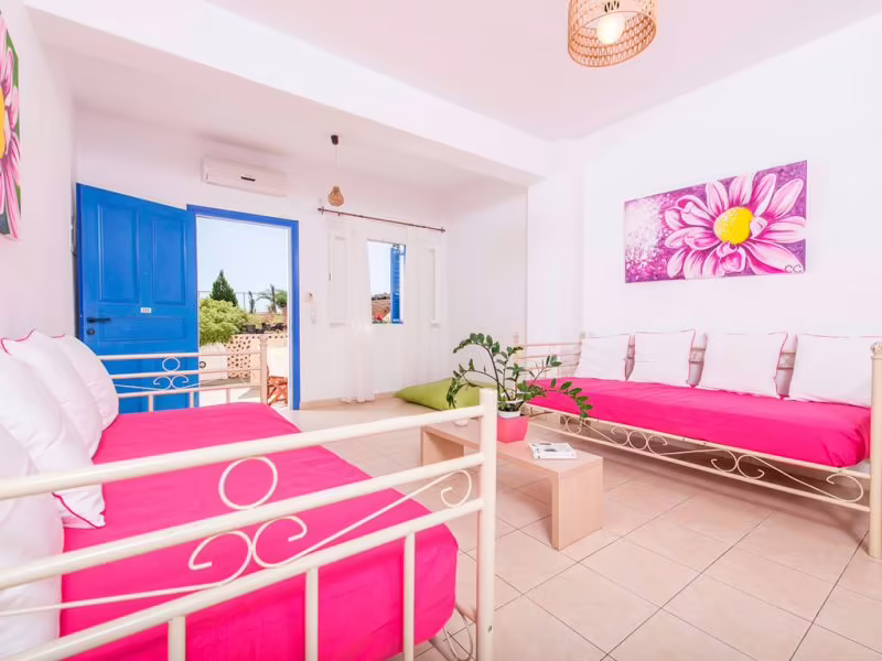 BELLA SANTORINI