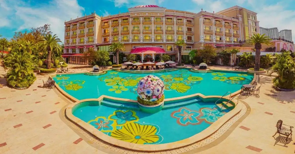CONTINENTAL XIN HAO HOTEL AND RESORT