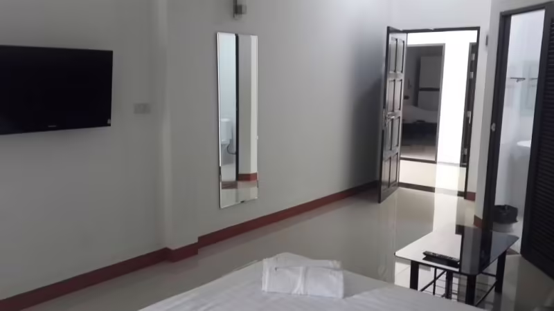 SRI SAMUI HOTEL