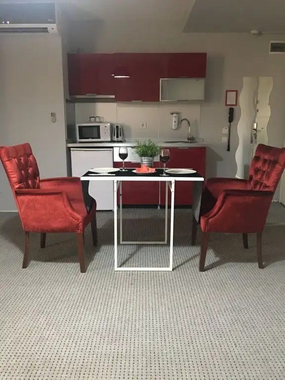 ARKEM HOTEL