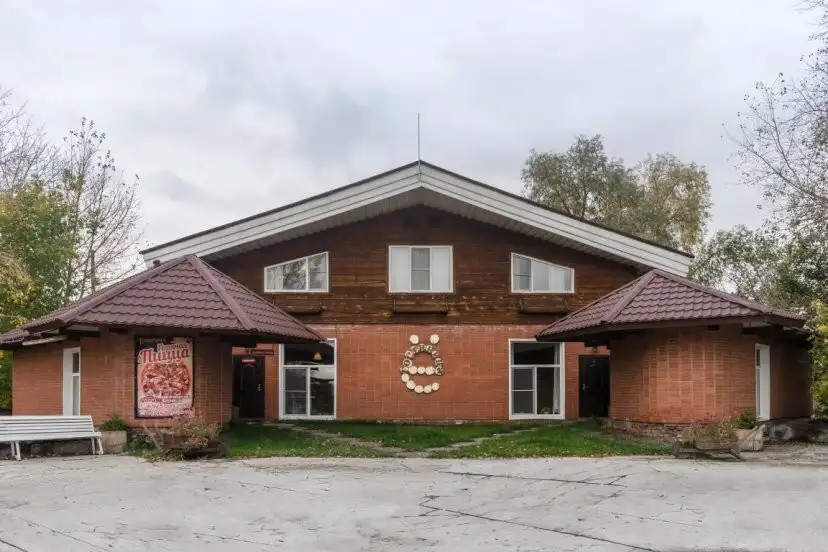 КАМЕНСКИЕ ПЛЕСЫ