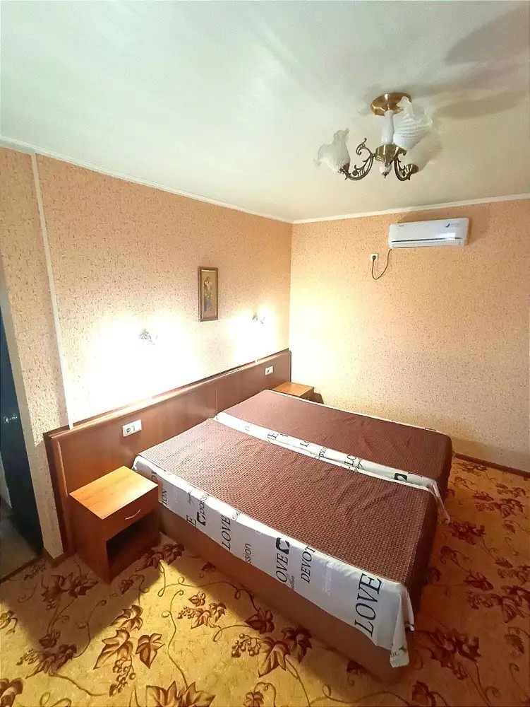 АБХАЗСКИЙ ДВОРИК