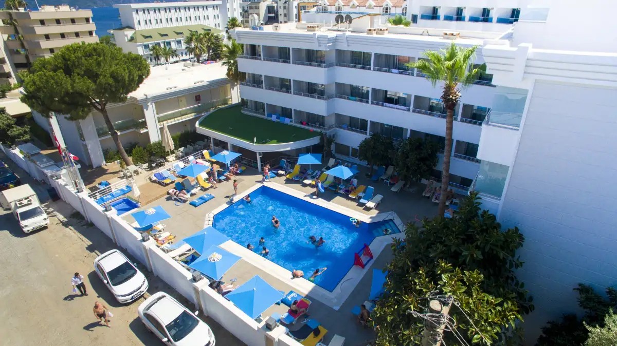 BANU HOTEL LUXURY