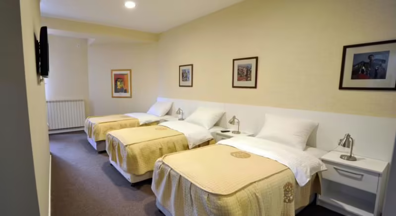 ZP HOTEL