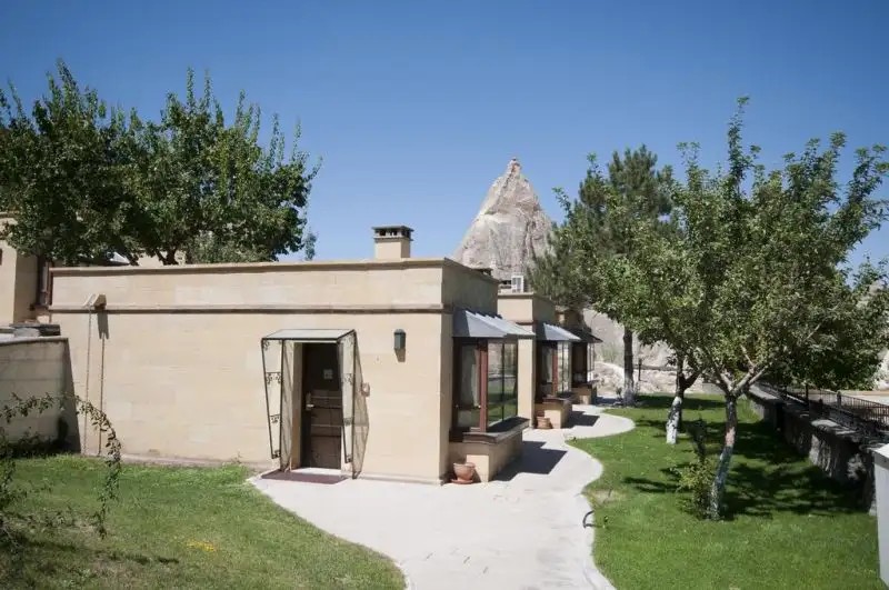 TOURIST HOTELS & RESORTS